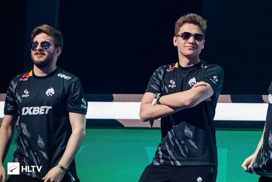 东方体育中心电竞盛宴点燃城市热潮